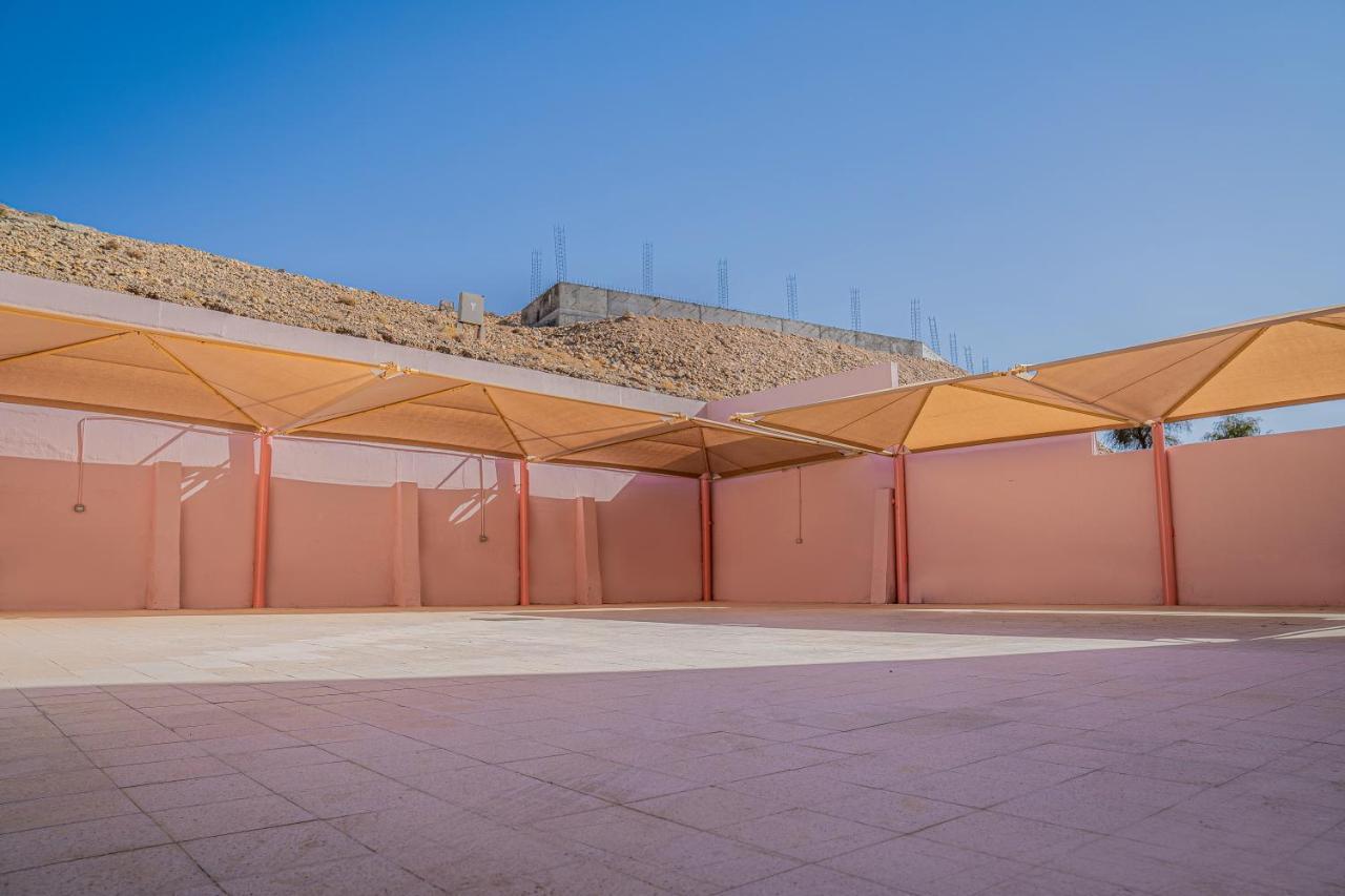 Arkan Al Barzah Hotel Apartment Sur Exterior foto